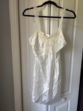 Dentelle Embroidered Satin Slip with Lace Appliqué